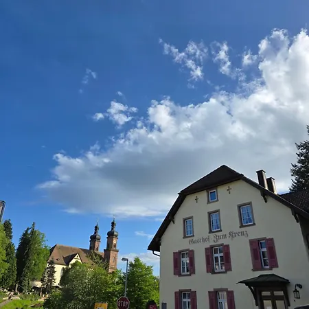 Zum Kreuz Sankt Peter