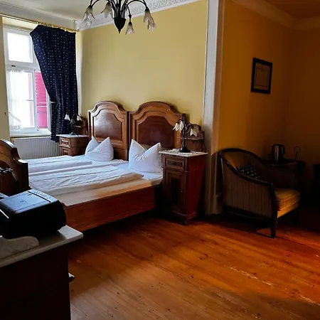 Hotel Zum Kreuz *