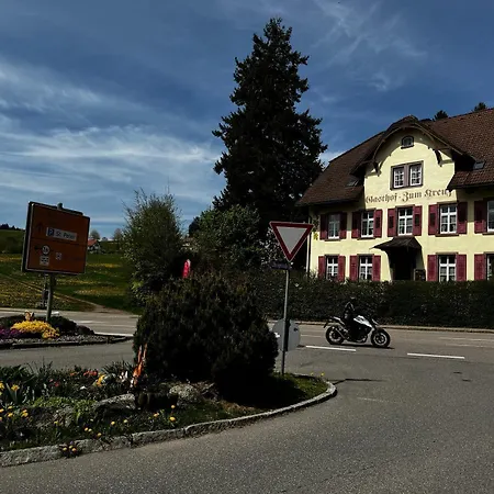 Hotel Zum Kreuz Sankt Peter